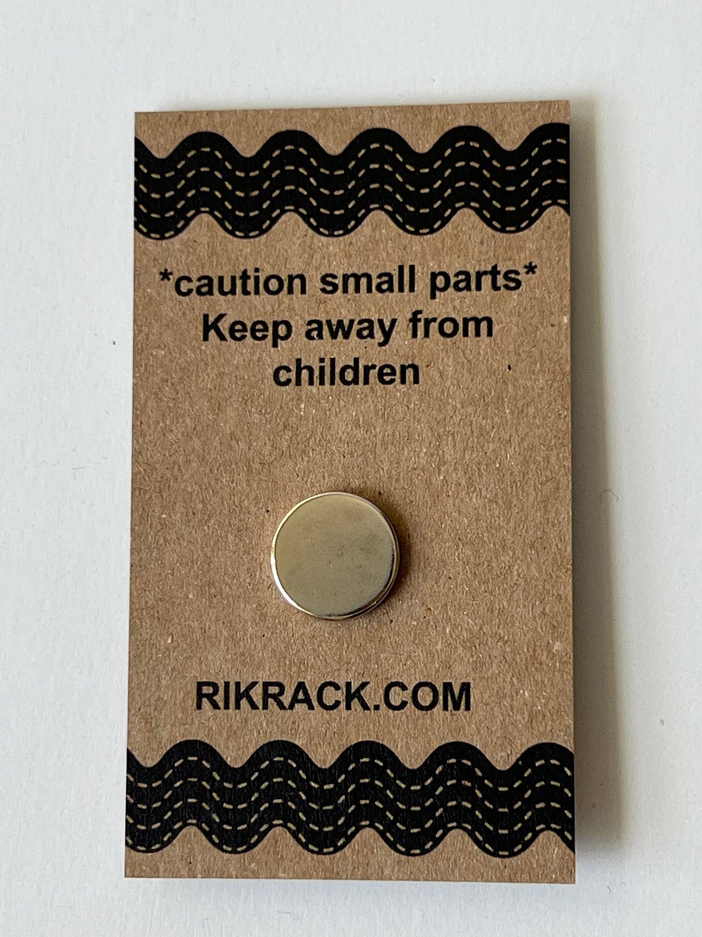 Rikrack - Cherries Embroidery Needle Minder