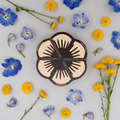 Studio Wald - Flower Shaped Press - Silhouette