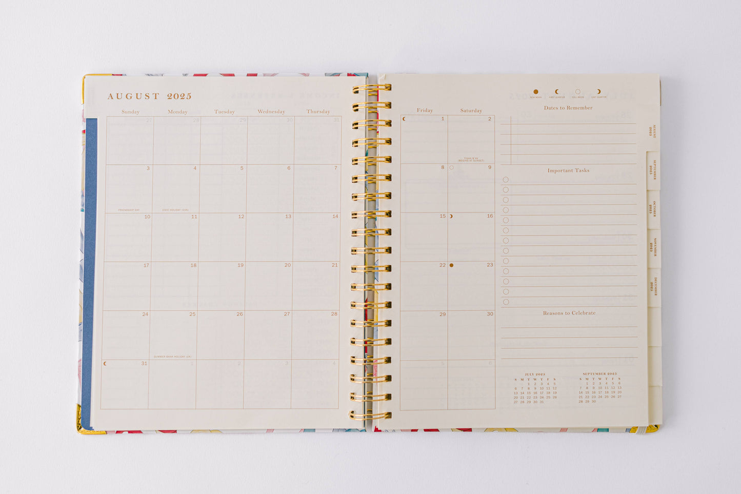 Good Juju Ink - 2026 Bows Pattern Toss 17-Month Large Spiral Planner