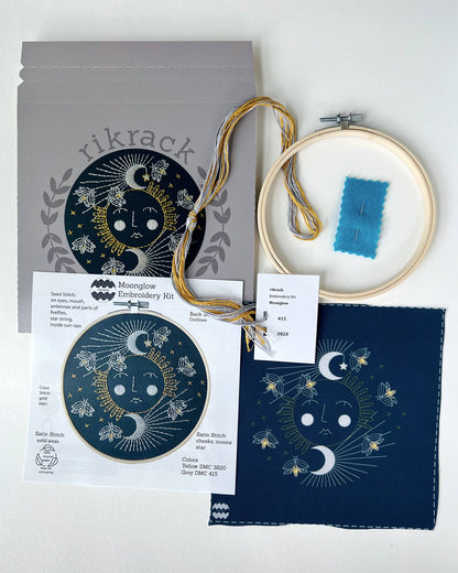 Rikrack - Reader Embroidery Kit