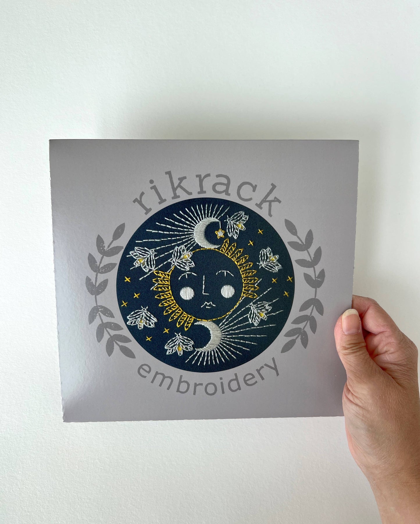 Rikrack - Moonglow Embroidery Kit