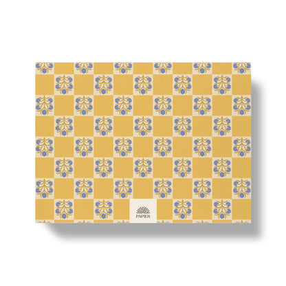 Papier - Floral Checkerboard Undated Weekly Desk Planner