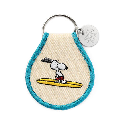 Three Potato Four - 3P4 x Peanuts® - Snoopy Surf Patch Keychain