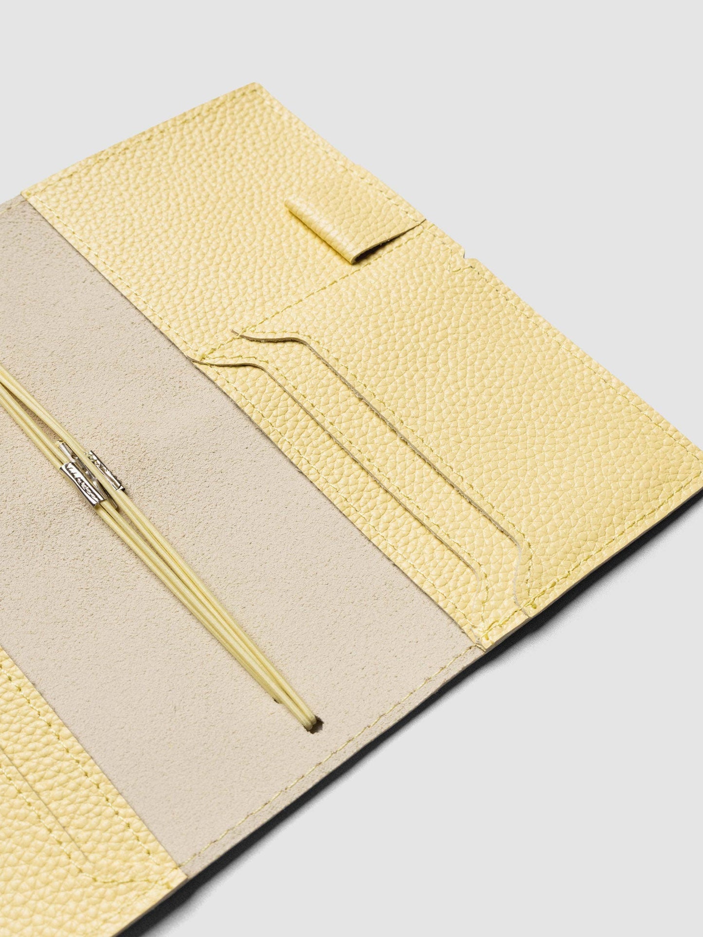 Cloth & Paper - Genuine Leather Travel Notebook Cover - Pocket Plus