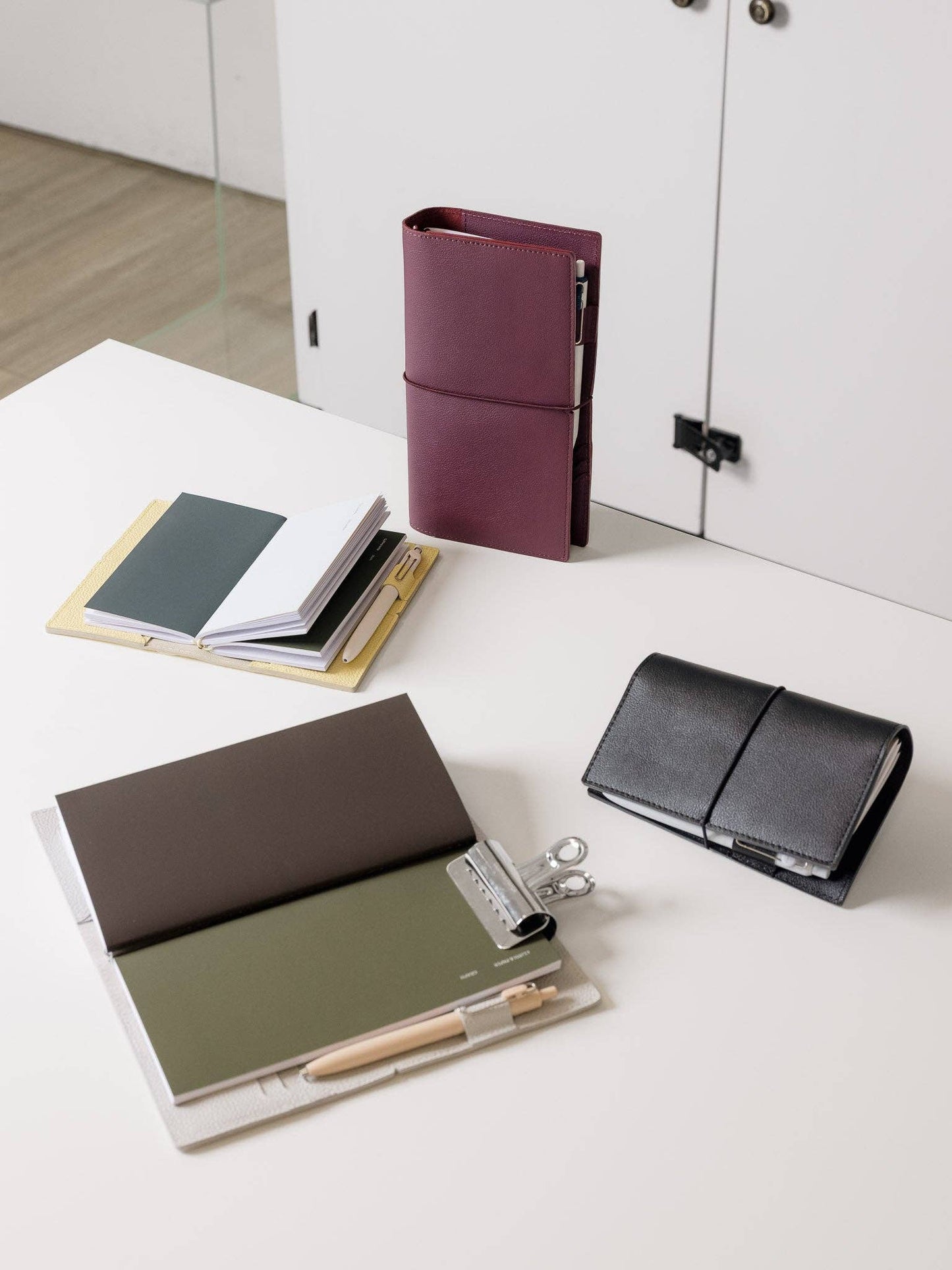Cloth & Paper - Genuine Leather Travel Notebook Cover - Pocket Plus