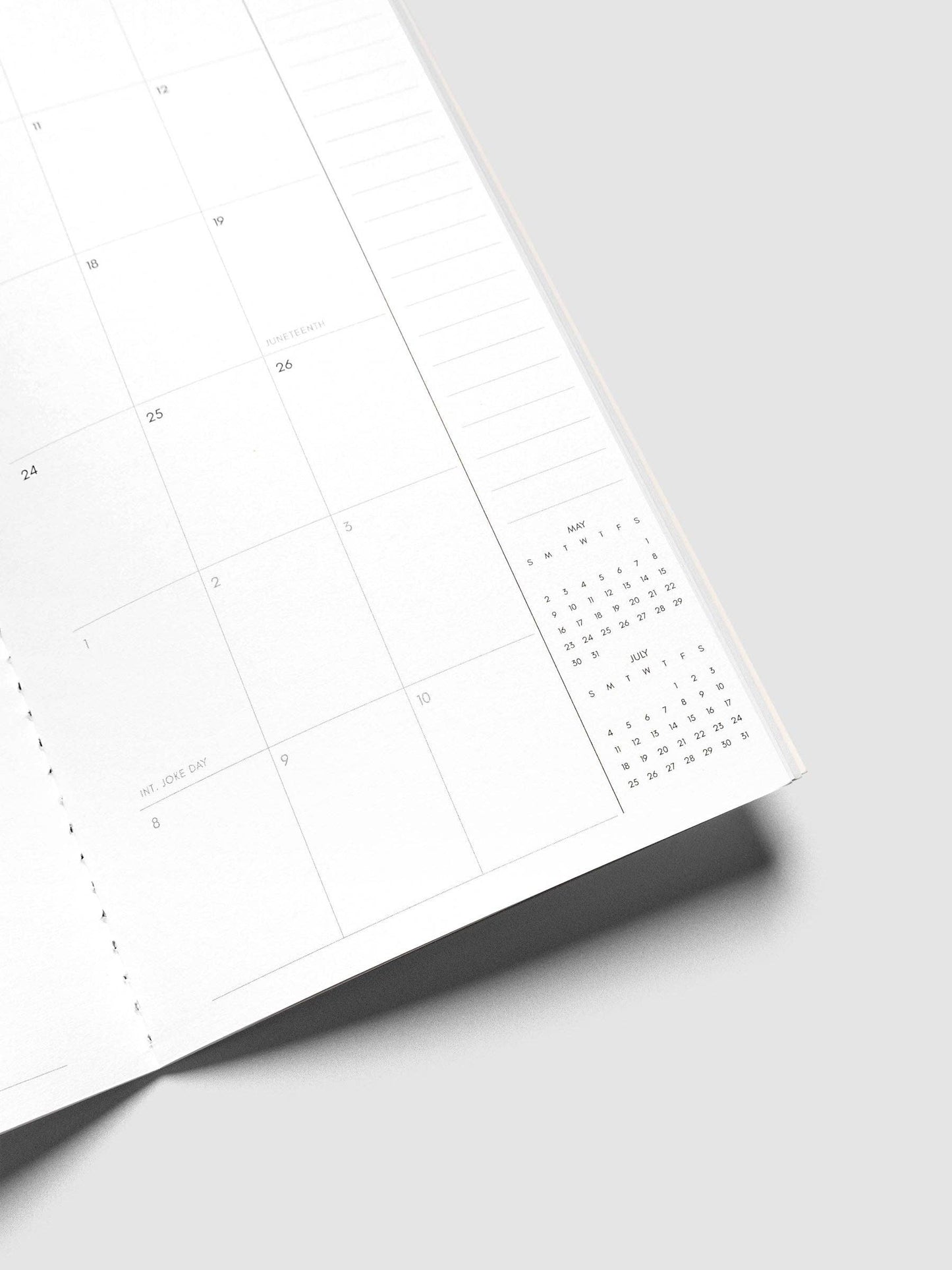 Cloth & Paper - 2027 Dated Travel Notebook - Monthly - A5 Slim