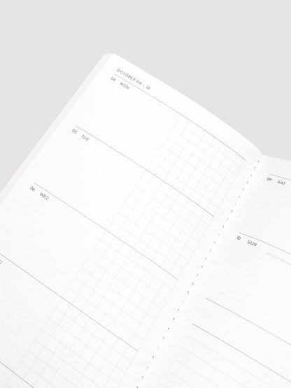 Cloth & Paper - 2027 Dated Travel Notebook Set - Weekly Horizontal - A5 Slim