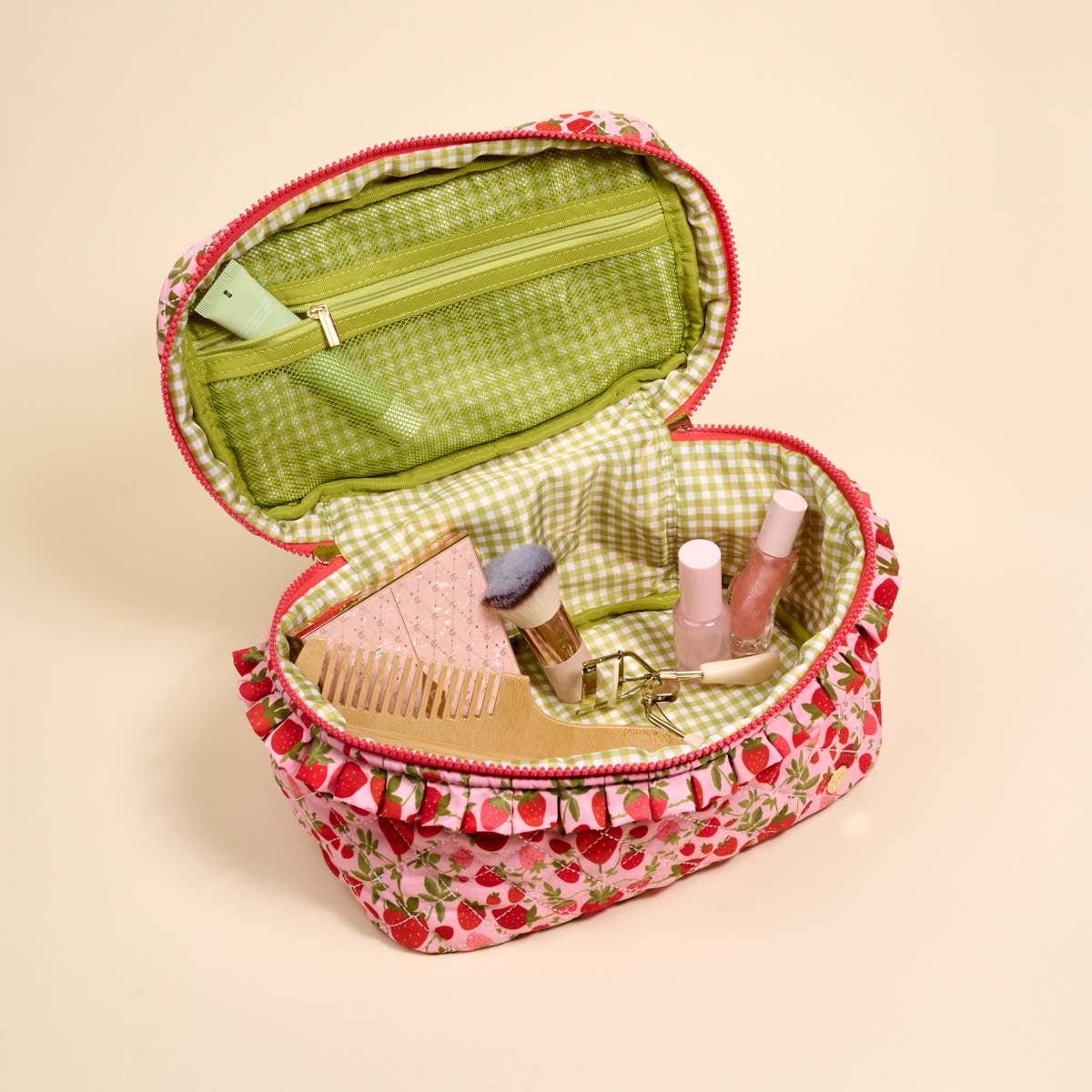 The Darling Effect - Glam & Go Quilted Bag - Strawberry Fields