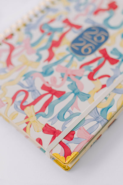 Good Juju Ink - 2026 Bows Pattern Toss 17-Month Large Spiral Planner