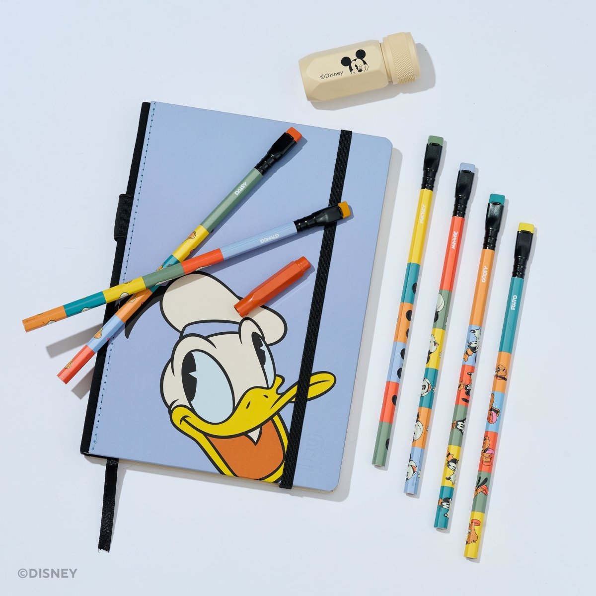 Blackwing - Disney "Mickey and Friends" Collection - Donald Duck and Daisy Duck Gift Set
