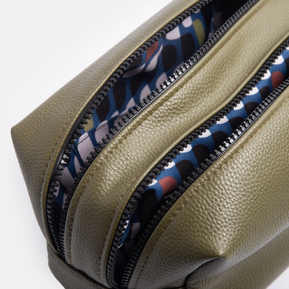 Caroline Gardner Green Large Travel Bag
