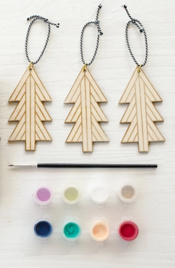 Jill Makes - Diy Paint Your Own Christmas Tree Ornament Kit