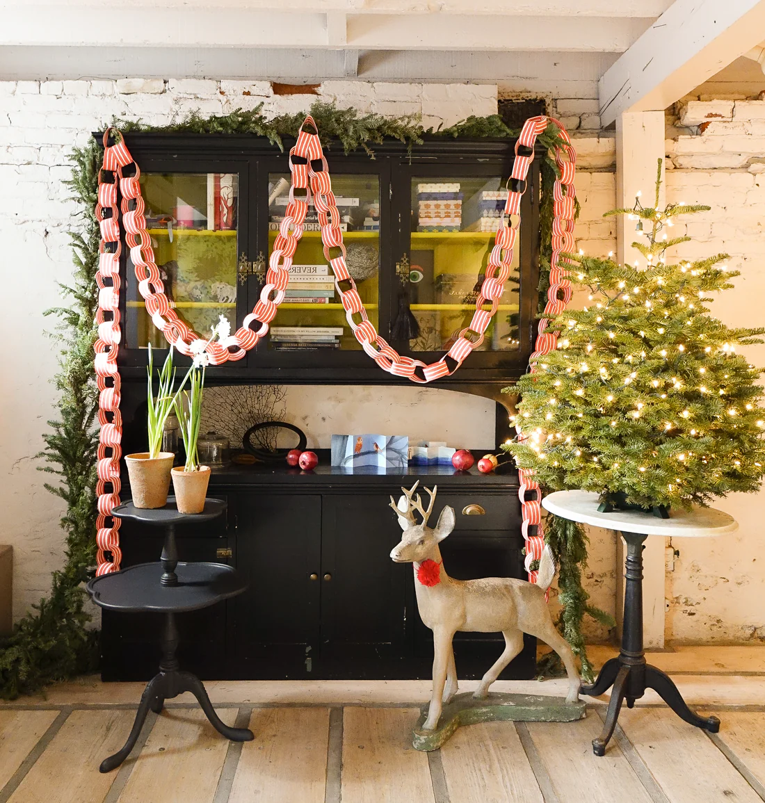 Hataguchi Collective - Big Paper Chain Garland